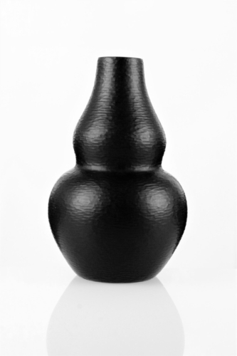 Carlo Scarpa, 1940 a “Cinesi Battuto” Vase Venini & C., Murano