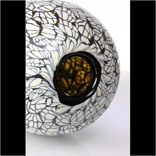 Ermanno Toso & Vittorio Ferro Murrine “Avorio e Nerox” Vase Murano