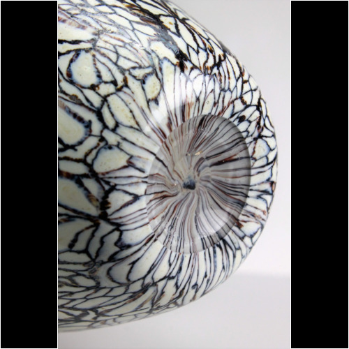 Ermanno Toso & Vittorio Ferro Murrine “Avorio e Nerox” Vase Murano