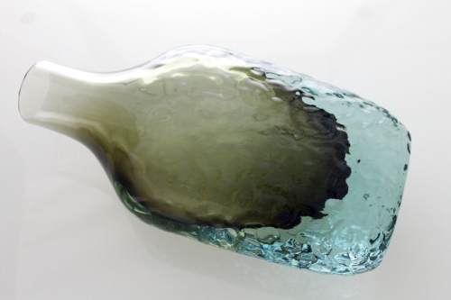 Flavio Poli a Sommerso "Ghiaccio Azzurro" Vase Seguso Vetri d´ Arte Italy 1955