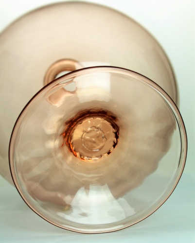 Maestri Vetrai Muranesi Cappellin & C., (M.V.M.) ”Sfera in Vetro Soffiato” Italy 1927