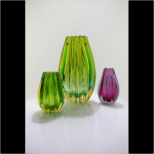 <em><b>Flavio Poli</b><br>three Vases a Coste<br>Italy 1958</em> Flavio Poli Vase „Sommerso a Coste“big yellow/green Seguso Vetri d´Arte Murano 1958