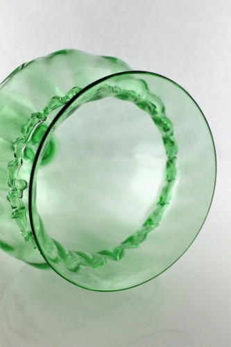 Artisti Barovier a Goblet Vase “Coppa Verde” Murano 1920