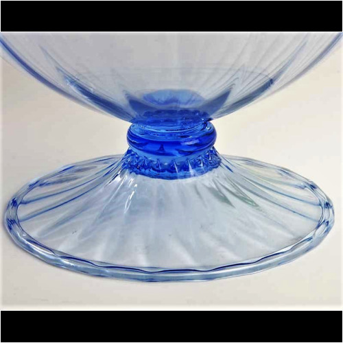 Napoleone Martinuzzi blue soffiato vase by V.S.M. Venini & C.,Italy 1925