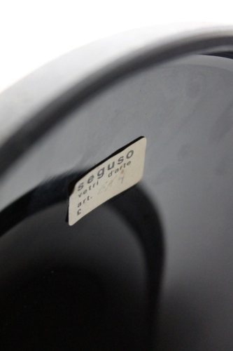 Seguso Vetri d´Arte a tall Amphora "Nero a Scavo" Vase Italy 1970