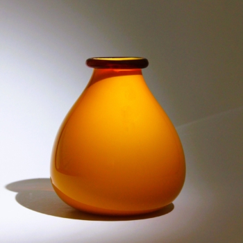 <em><b>Vittorio Zecchin</b><br/>Opalino Vase<br/> Italy 1930 vittorio zecchin murano glass vase opalino for cappellin venini 1930