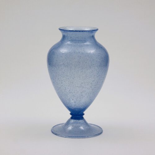 <em><b>Vittorio Zecchin</b><br/>Pulegoso Vase<br/> Italy 1940</em> vittorio zecchin murano glass vase pulegoso for arte vetreria muranese avem 1940